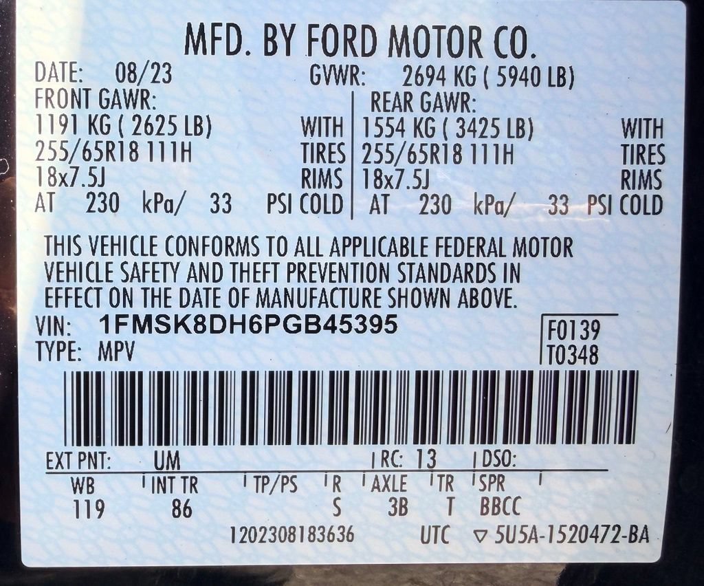 Used 2023 Ford Explorer XLT AWD/4WD image 25