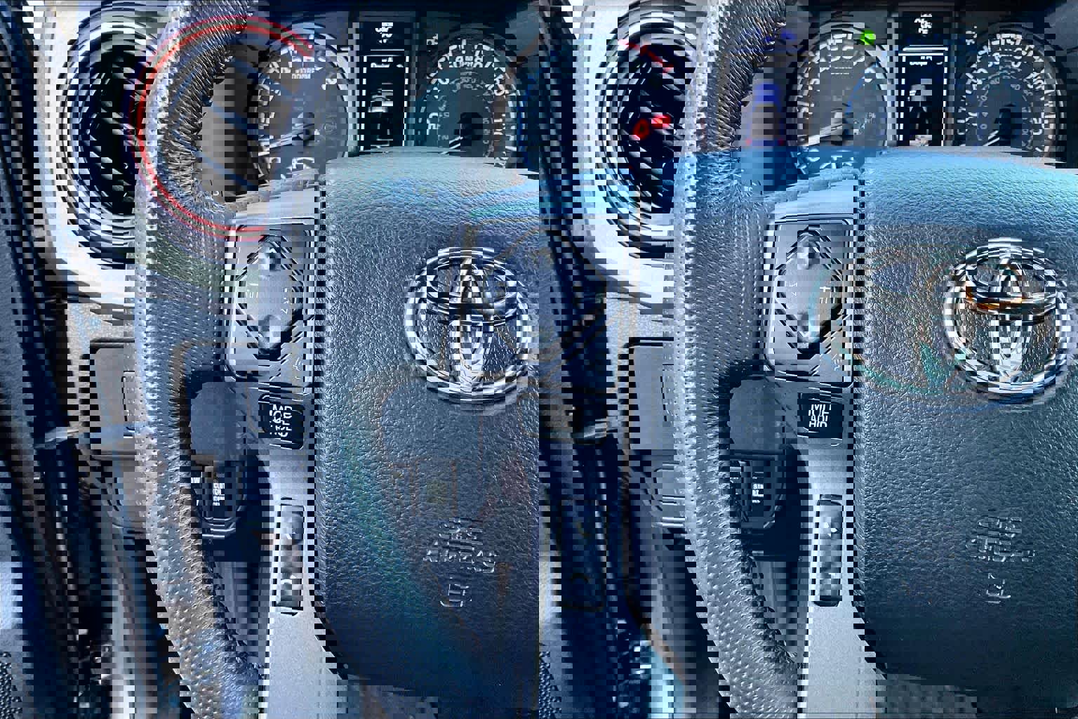 Used 2022 Toyota Tacoma TRD Sport w/ TRD Premium Sport Package image 24