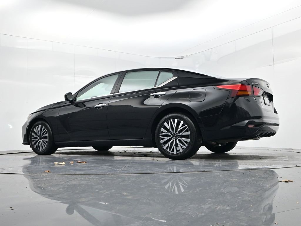 Used 2023 Nissan Altima 2.5 SV image 45