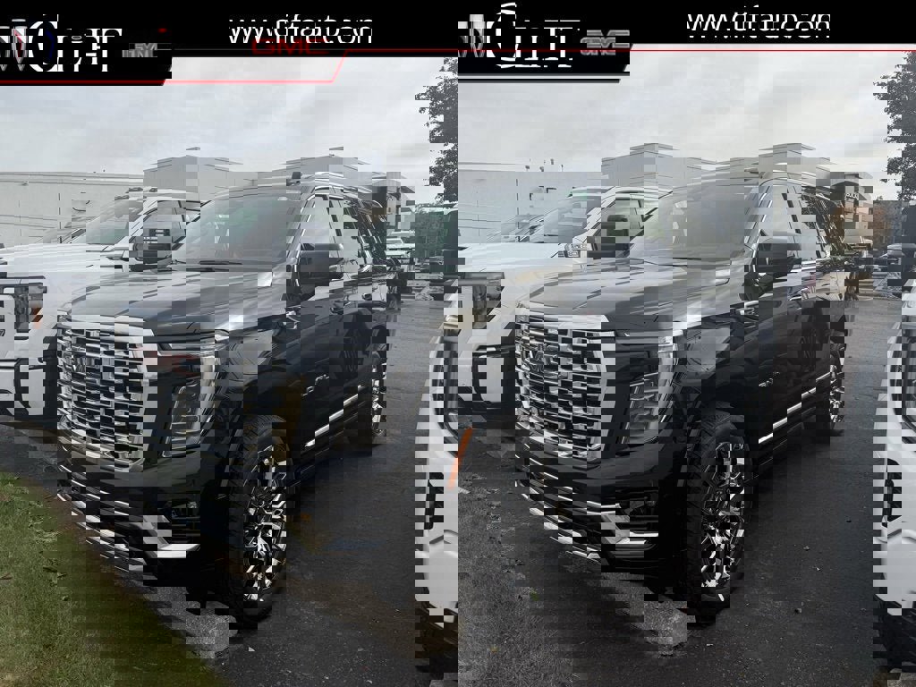 New 2026 GMC Yukon Denali w/ Sun & Power Step Package