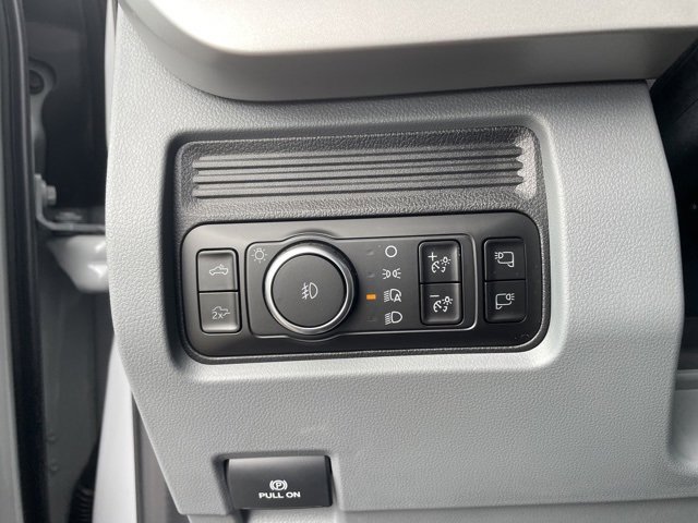 New 2026 Ford F250 XLT w/ XLT Premium Package image 17