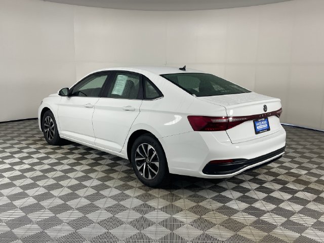 Used 2026 Volkswagen Jetta S FWD image 22