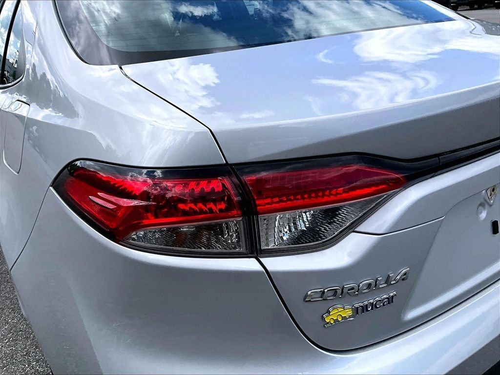 Used 2024 Toyota Corolla LE FWD image 34