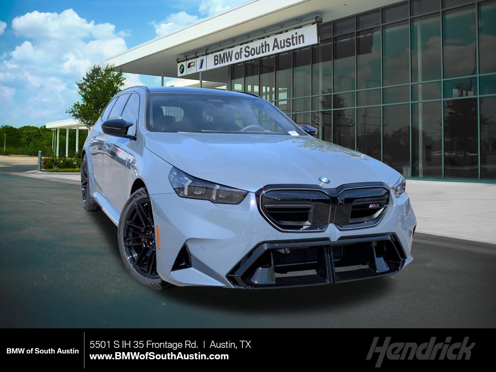 New 2026 BMW M5 Touring image 1