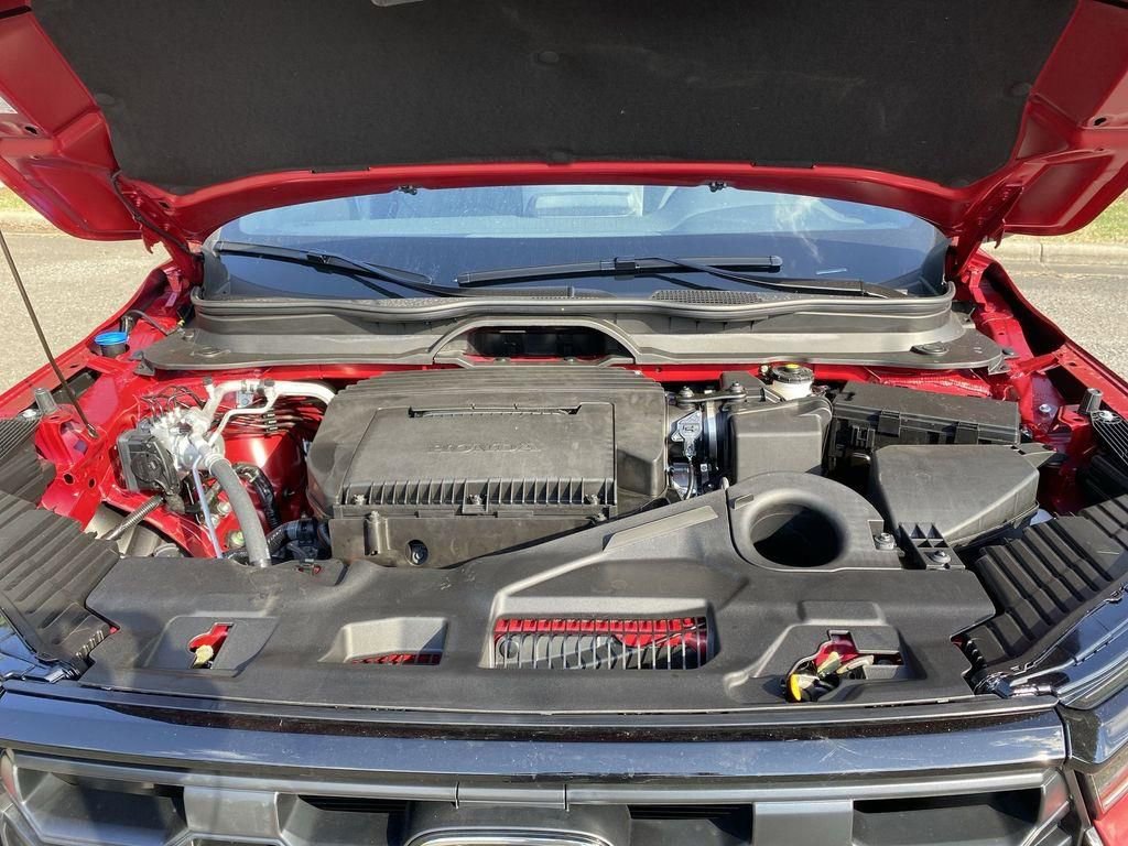 New 2026 Honda Pilot Sport image 27