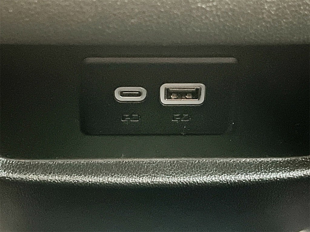 Used 2024 Cadillac XT5 Premium Luxury w/ Technology Package image 27