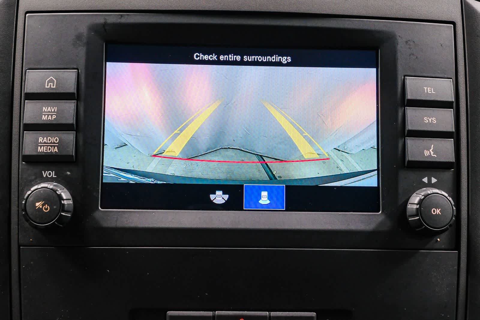 Used 2021 Mercedes-Benz Metris image 29