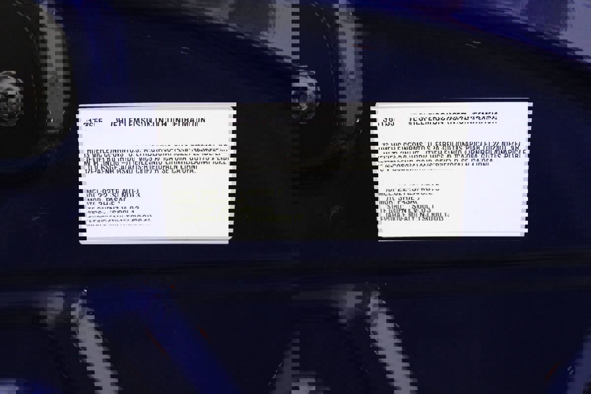 Used 2022 Tesla Model 3 Standard Range image 32