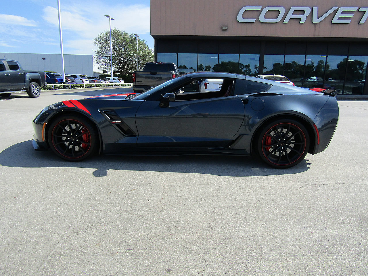 Used 2019 Chevrolet Corvette Grand Sport RWD image 8