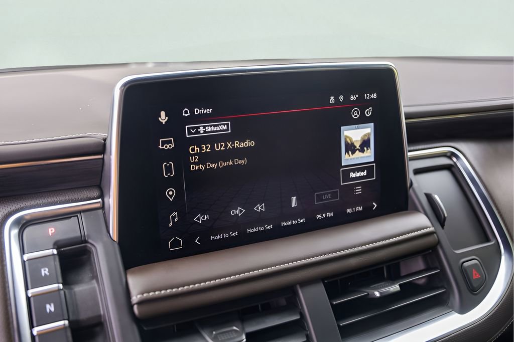 Used 2023 GMC Yukon SLT w/ SLT Luxury Package AWD/4WD image 19