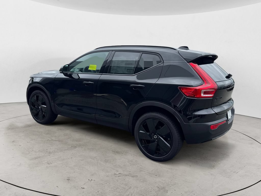 New 2026 Volvo XC40 B5 Ultra w/ Protection Package Premier AWD/4WD image 4