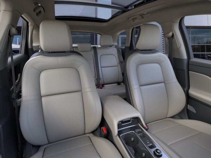 New 2025 Lincoln Corsair AWD w/ Equipment Group 101A image 10