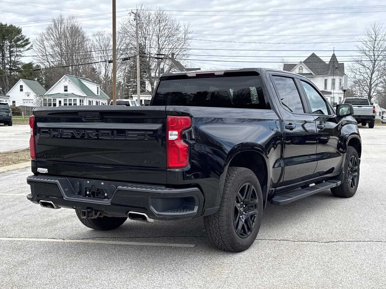 Used 2023 Chevrolet Silverado 1500 RST AWD/4WD image 6