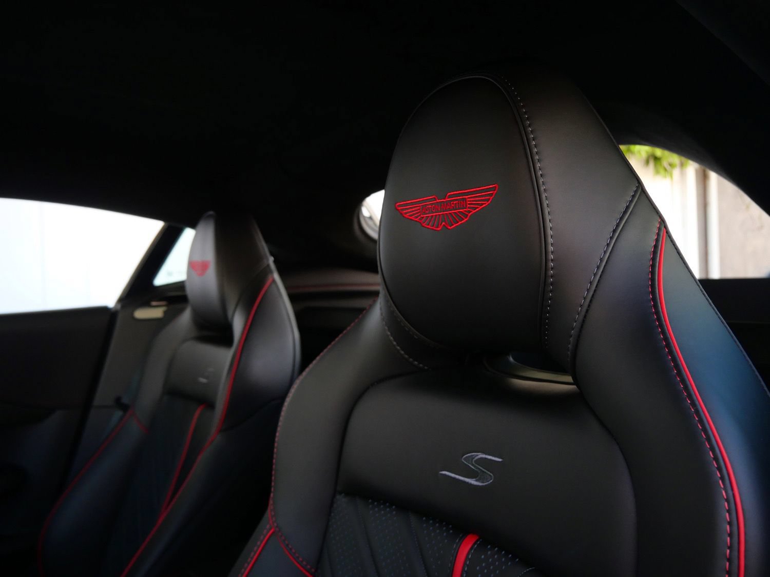 New 2026 Aston Martin V8 Vantage S RWD image 5