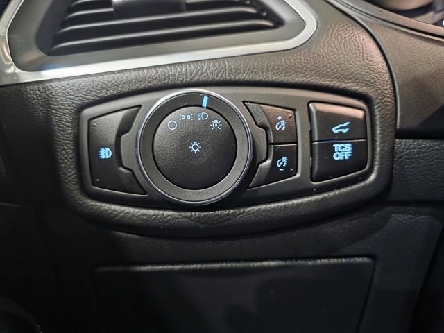 Used 2024 Ford Edge Titanium w/ Equipment Group 301A image 19