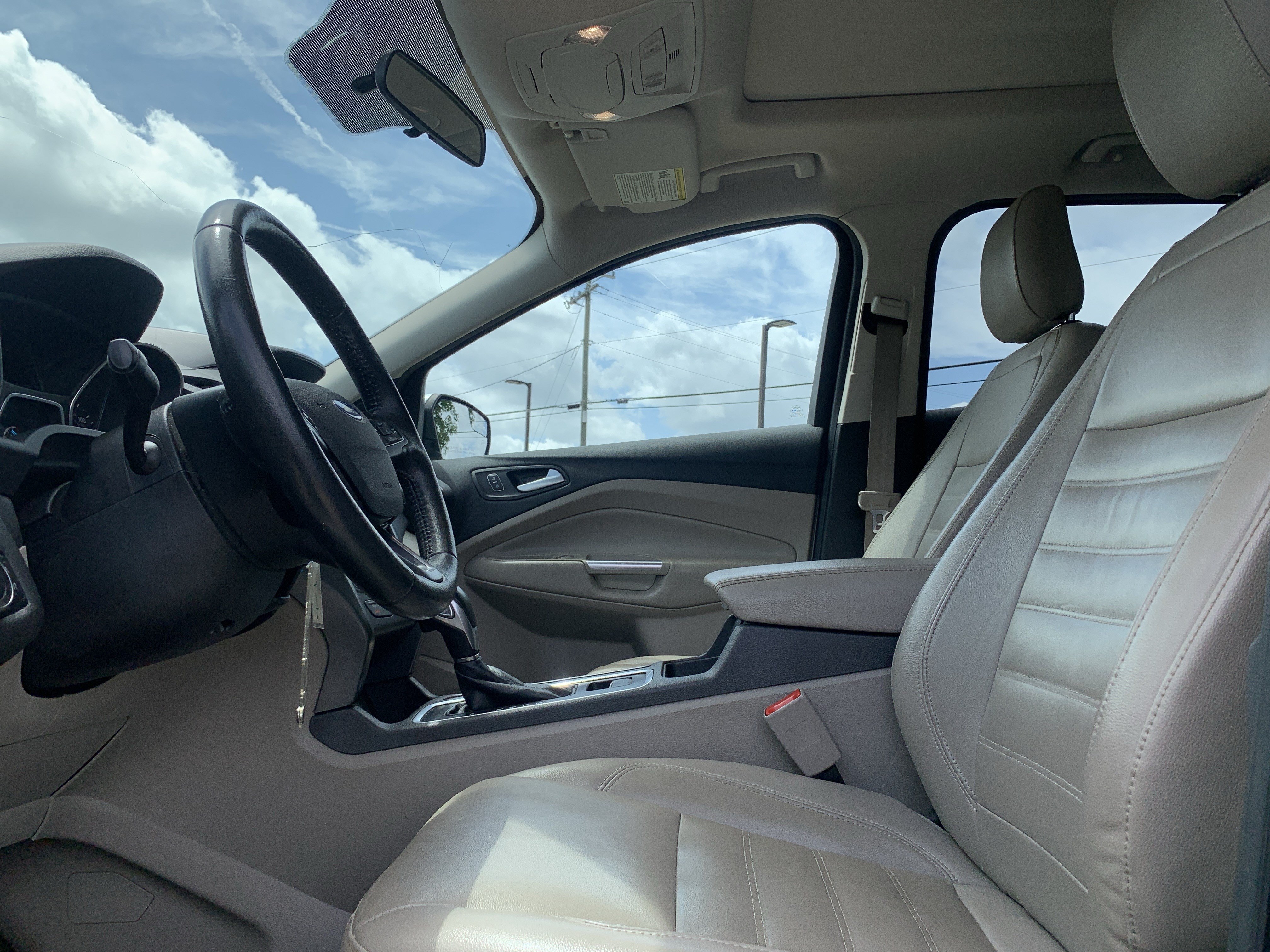 Used 2018 Ford Escape SEL FWD image 16