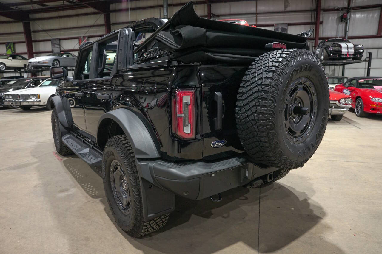 Used 2024 Ford Bronco Badlands image 6