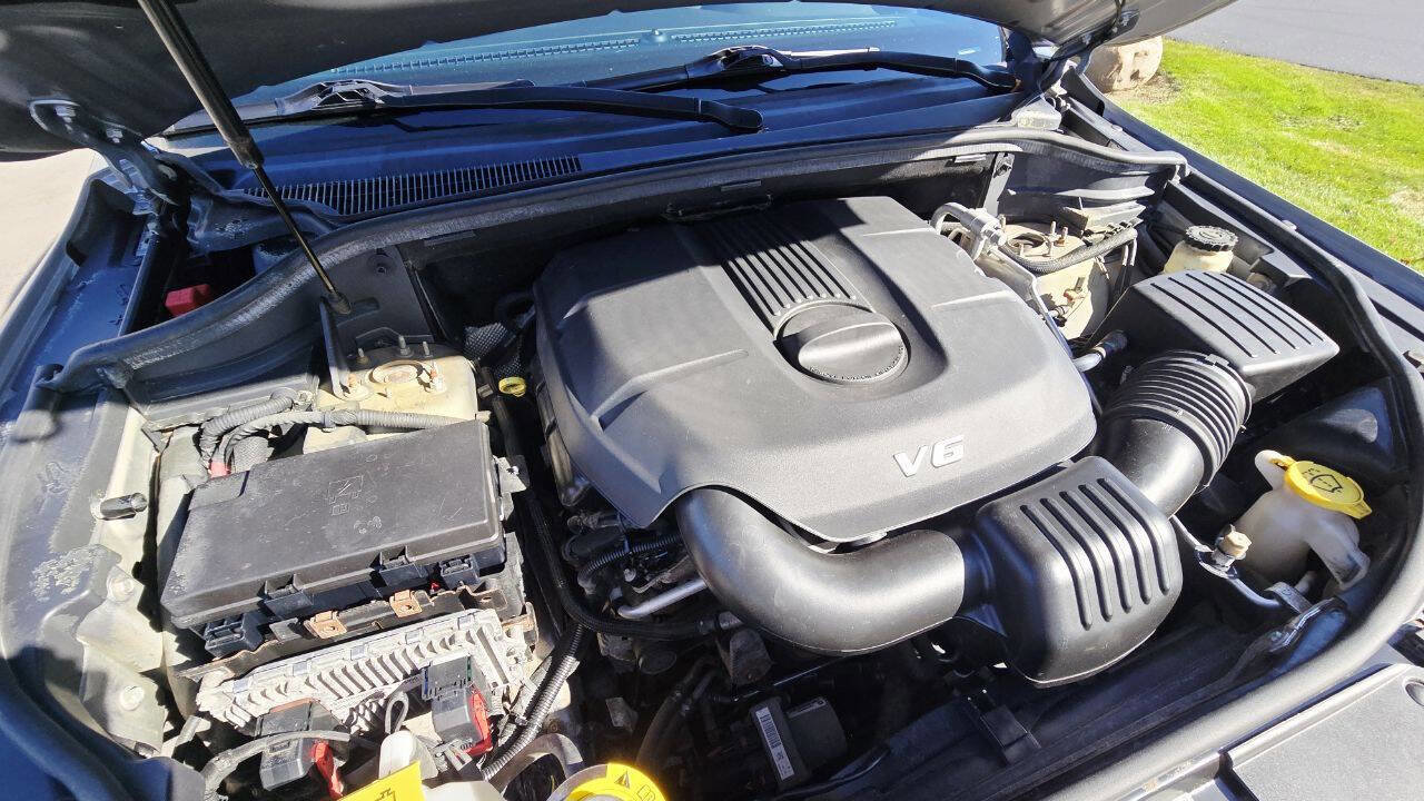 Used 2015 Jeep Grand Cherokee Laredo image 27