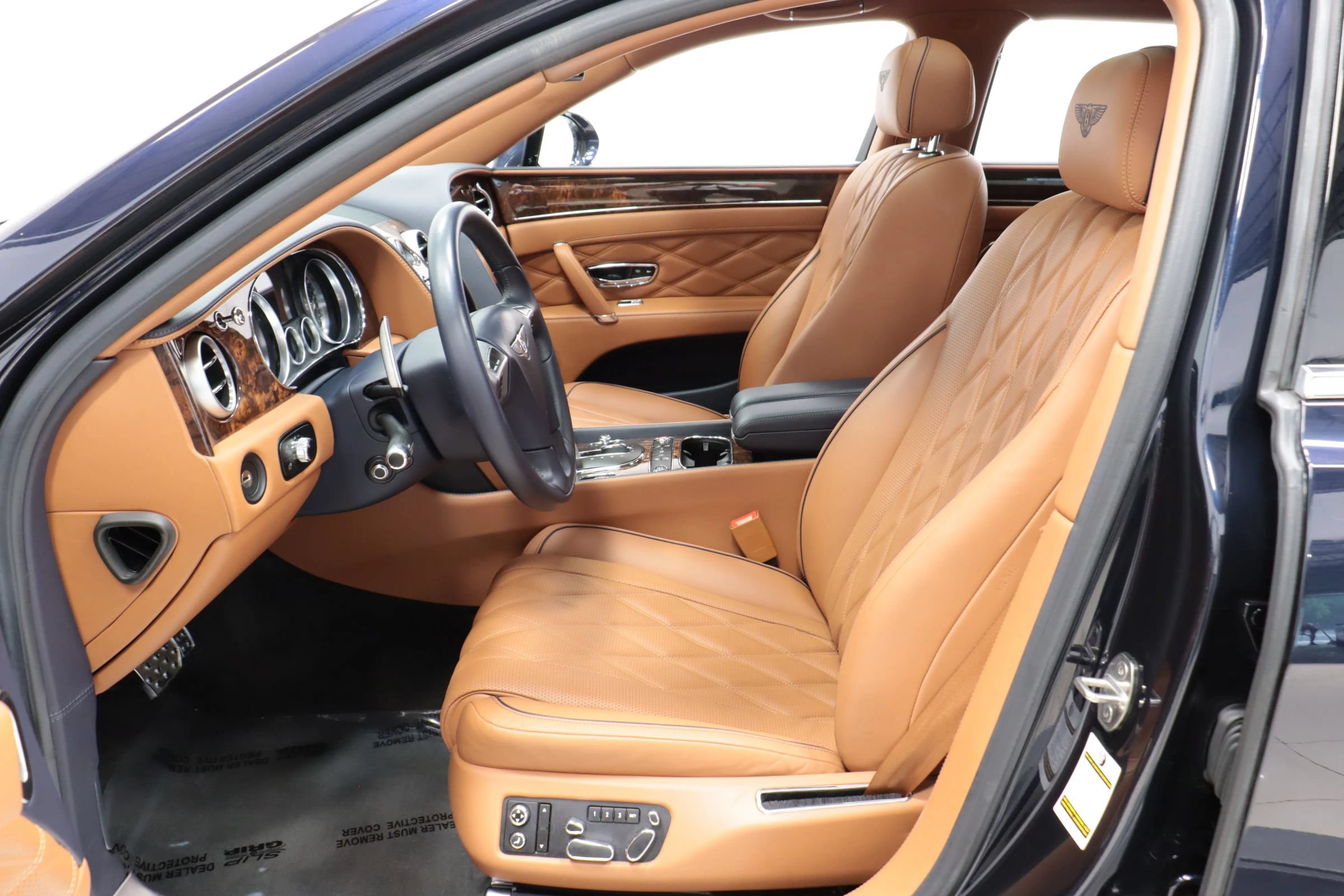 Used 2016 Bentley Flying Spur V8 AWD/4WD image 21