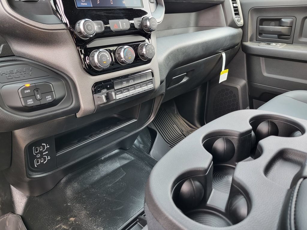 New 2026 RAM 2500 Tradesman AWD/4WD image 22
