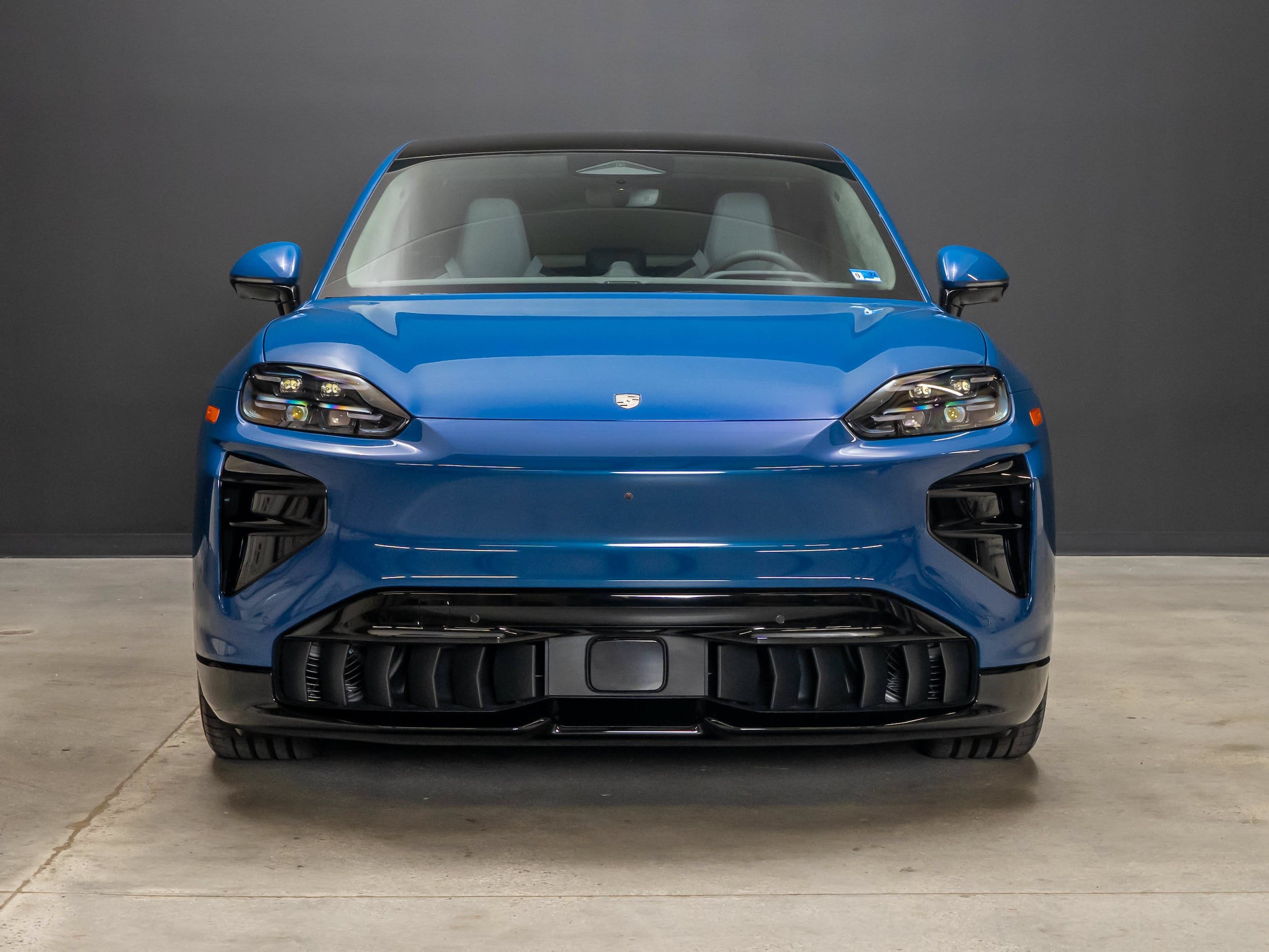 New 2026 Porsche Cayenne Turbo AWD/4WD image 10