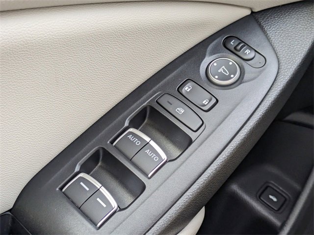 Used 2022 Honda Accord Touring image 24