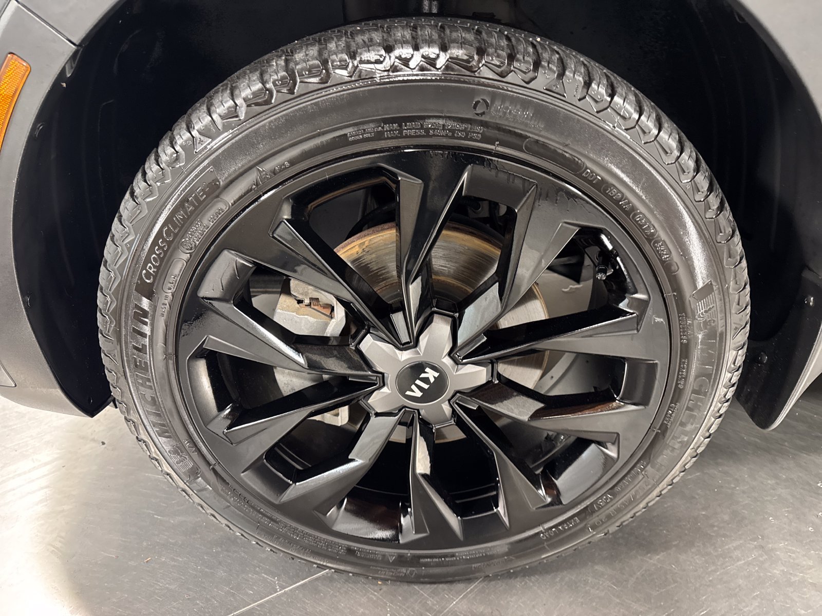 Certified 2021 Kia Sorento SX Prestige AWD/4WD image 2