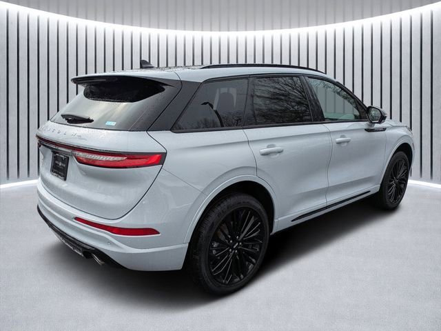 New 2026 Lincoln Corsair Premiere image 3