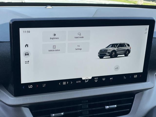 Certified 2025 Ford Explorer Active w/ Active Comfort Package image 11
