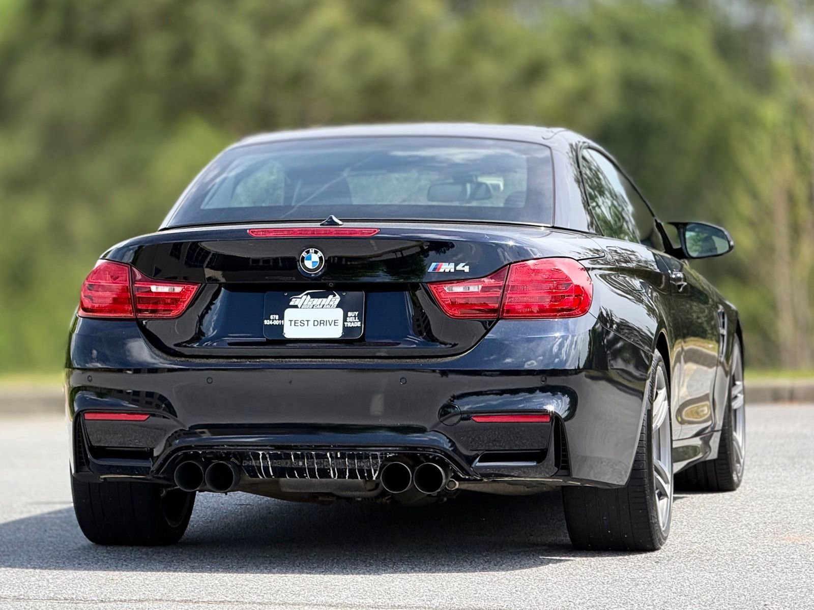 Used 2016 BMW M4 Convertible image 7