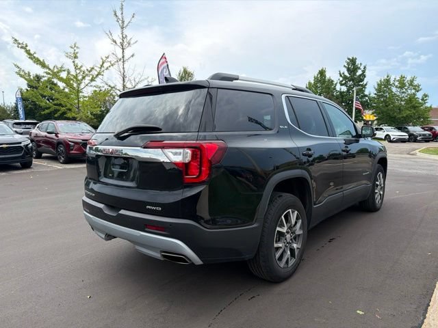 Used 2023 GMC Acadia SLE w/ Driver Convenience Package AWD/4WD image 3
