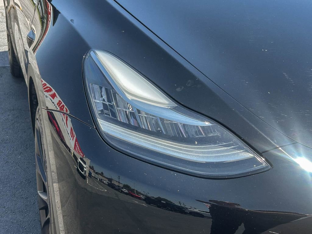 Used 2021 Tesla Model Y Long Range AWD/4WD image 5