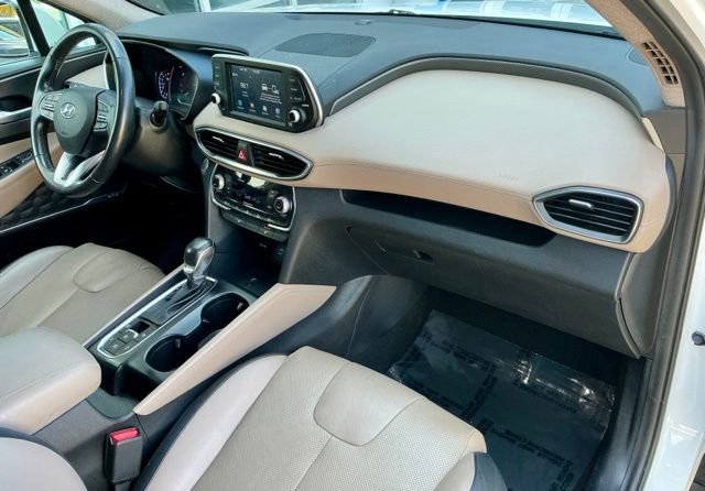 Used 2019 Hyundai Santa Fe Limited AWD/4WD image 17