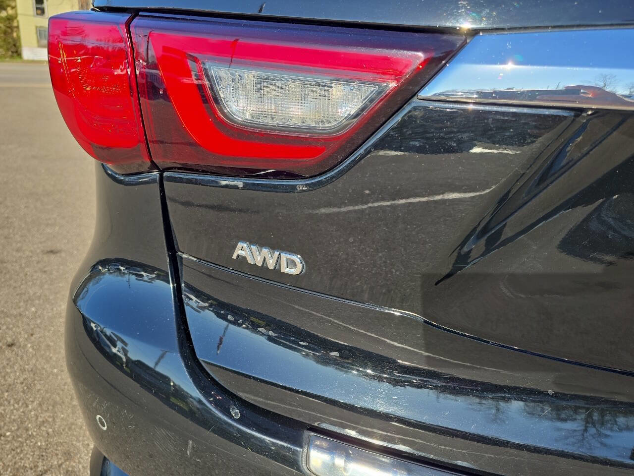 Used 2019 INFINITI QX60 Luxe w/ Essential Package image 5