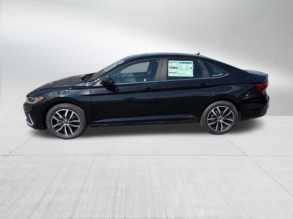 New 2026 Volkswagen Jetta SE FWD image 2