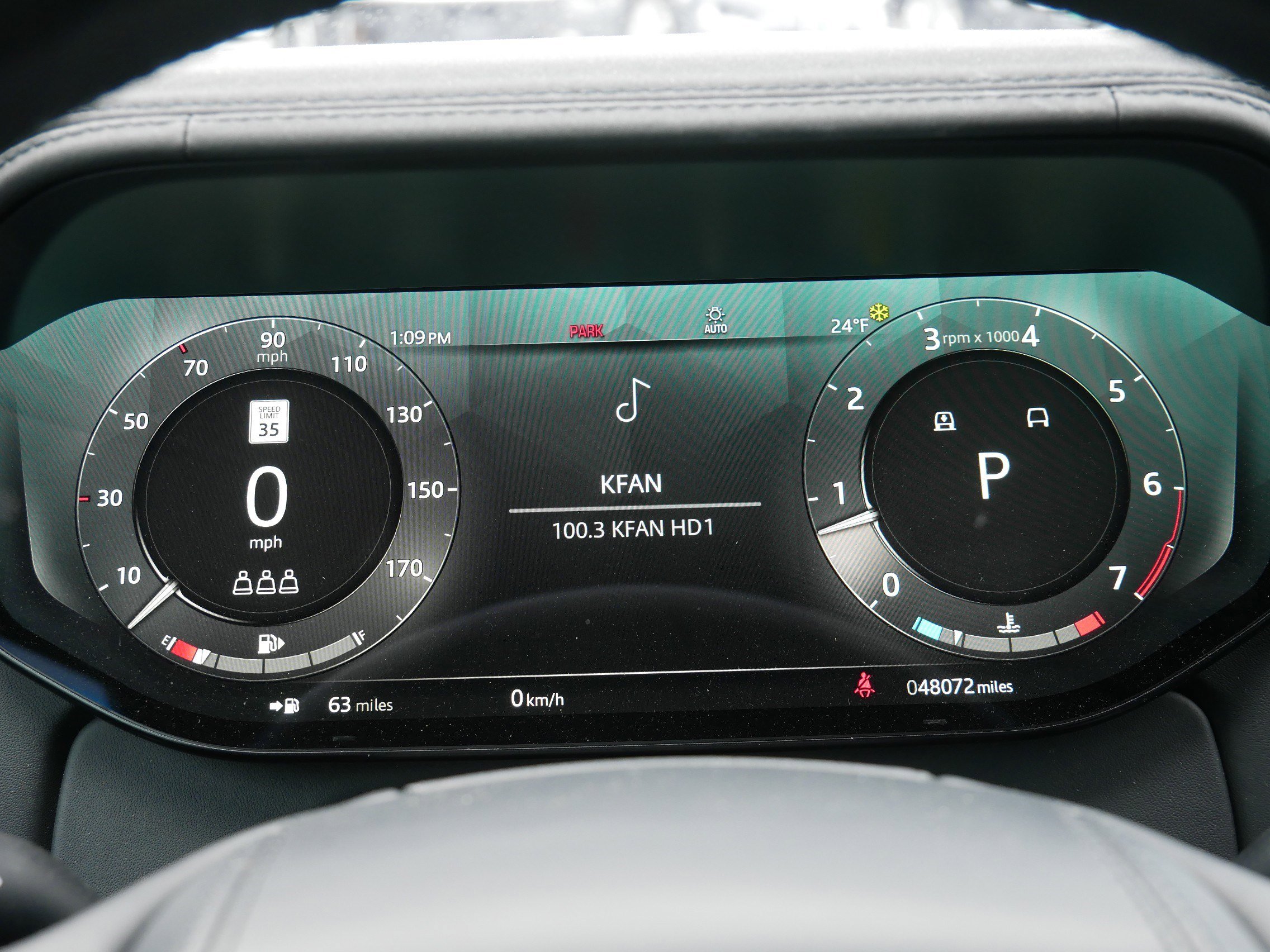 Used 2023 Land Rover Range Rover SE image 22