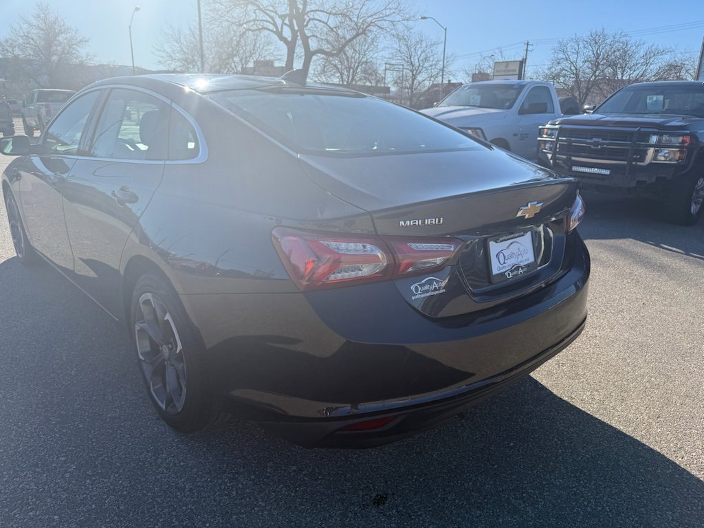 Used 2022 Chevrolet Malibu LT image 8
