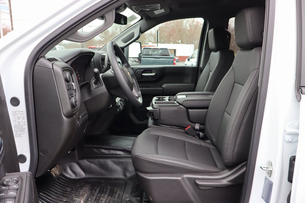 New 2025 Chevrolet Silverado 3500 W/T w/ WT Convenience Package image 4