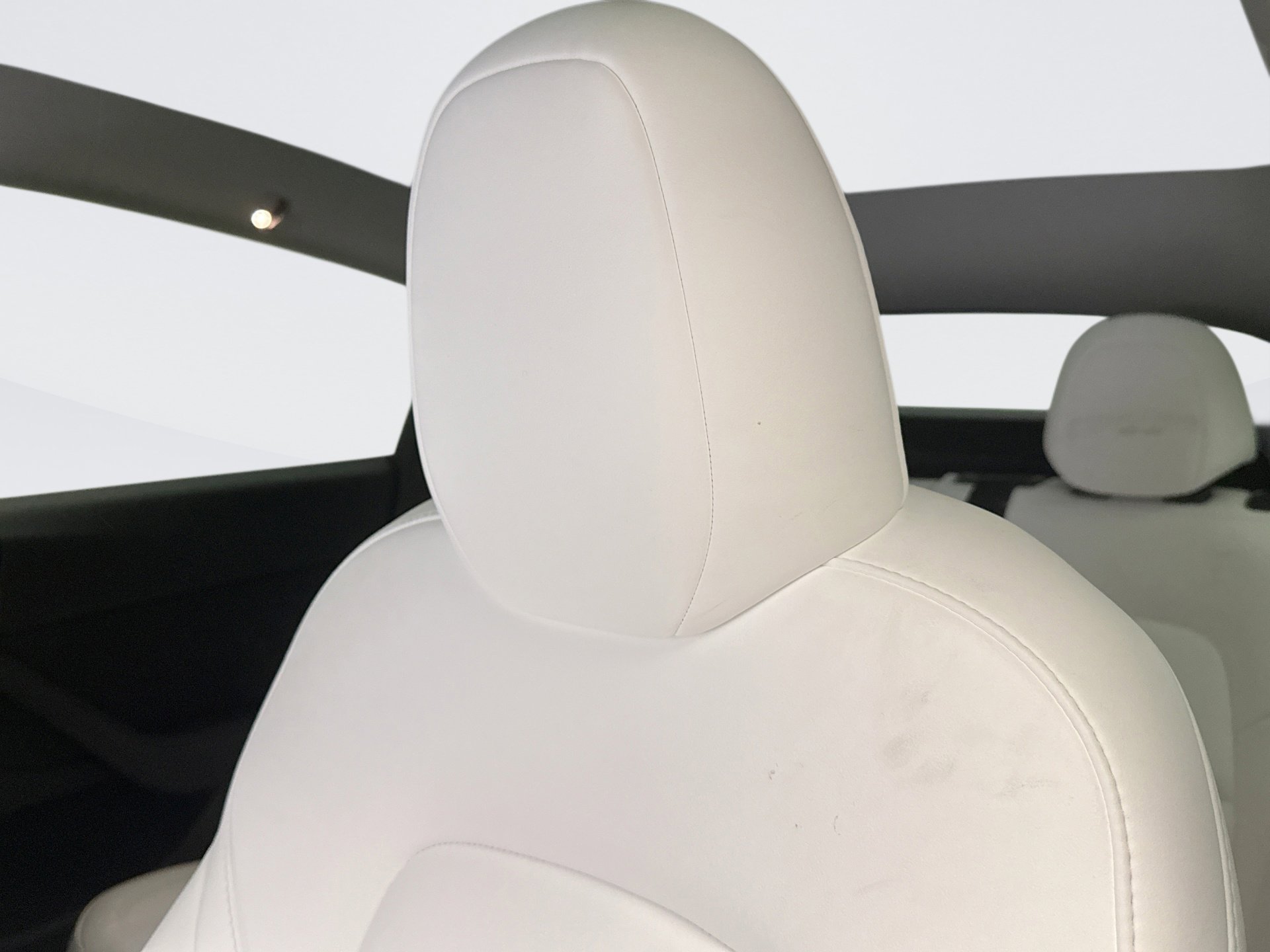 Used 2023 Tesla Model Y Performance AWD/4WD image 8