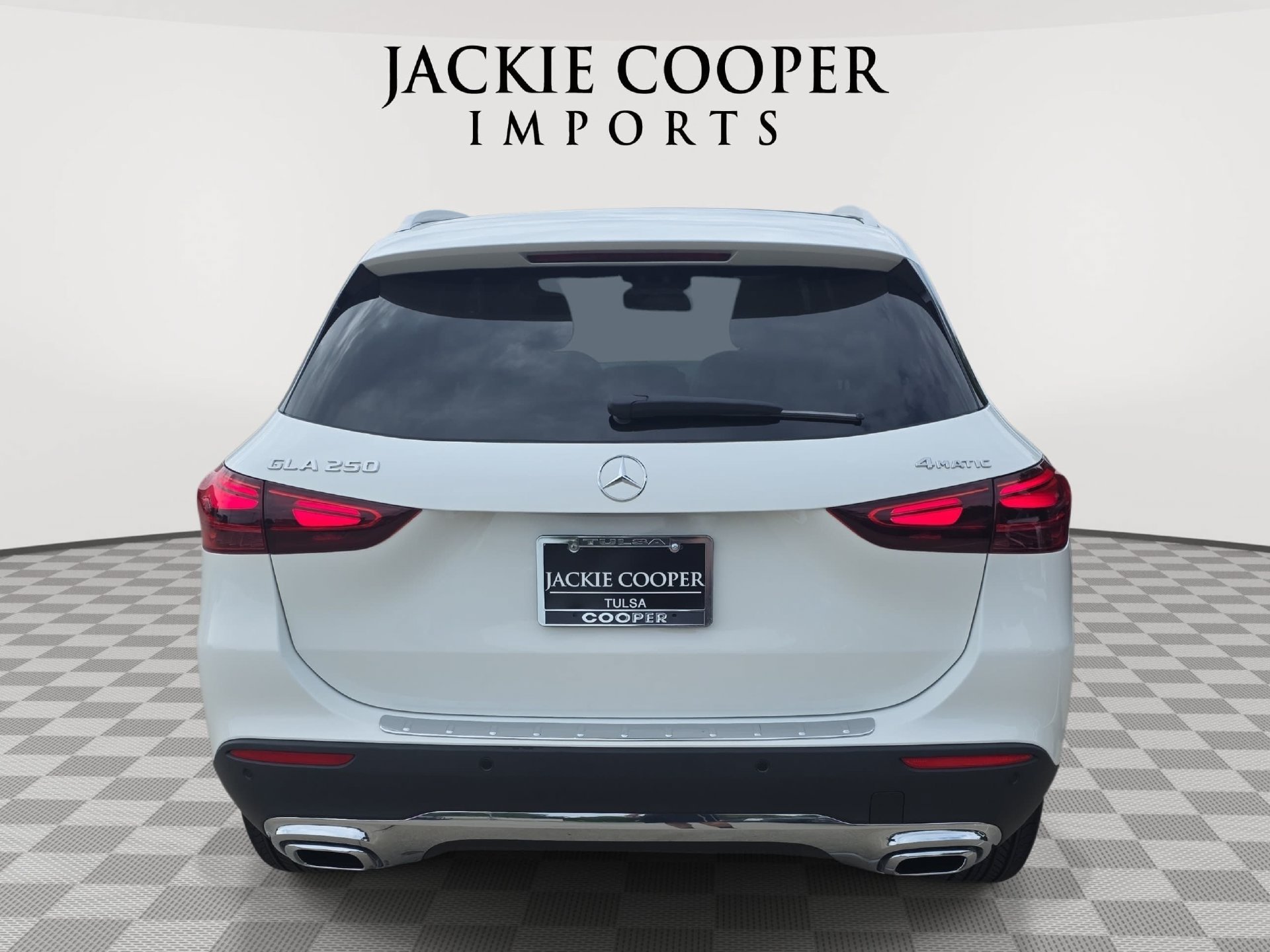 Used 2026 Mercedes-Benz GLA 250 4MATIC image 6