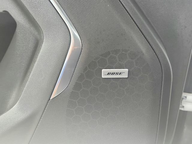Used 2024 GMC Yukon SLT RWD image 34