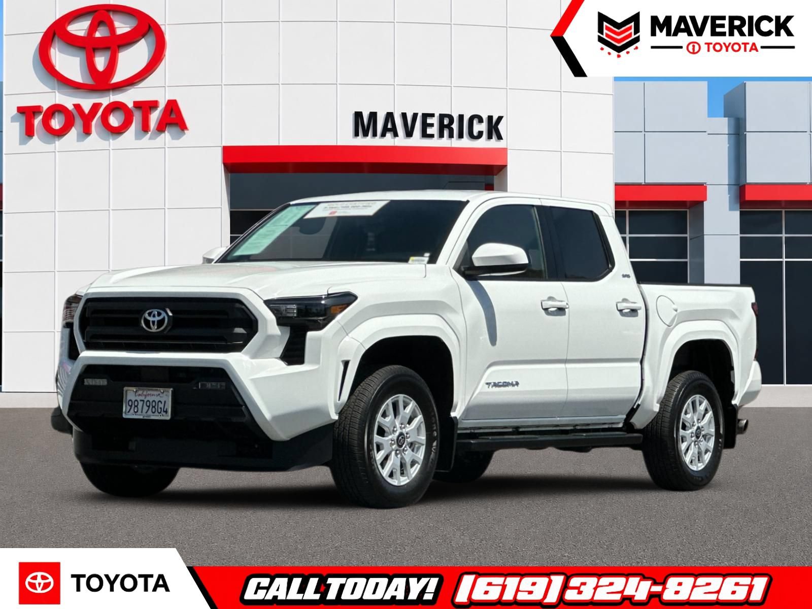 Used 2025 Toyota Tacoma SR5 AWD/4WD image 1