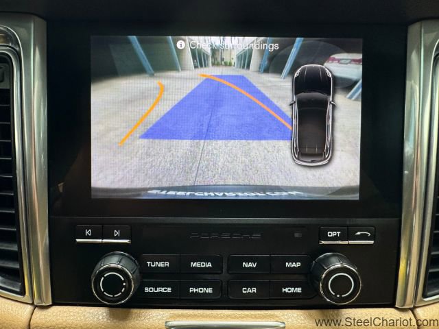 Used 2018 Porsche Macan S image 24