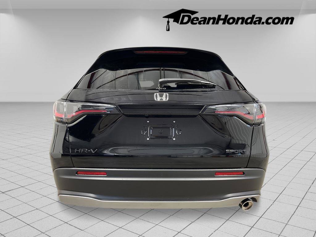 New 2027 Honda HR-V Sport image 4