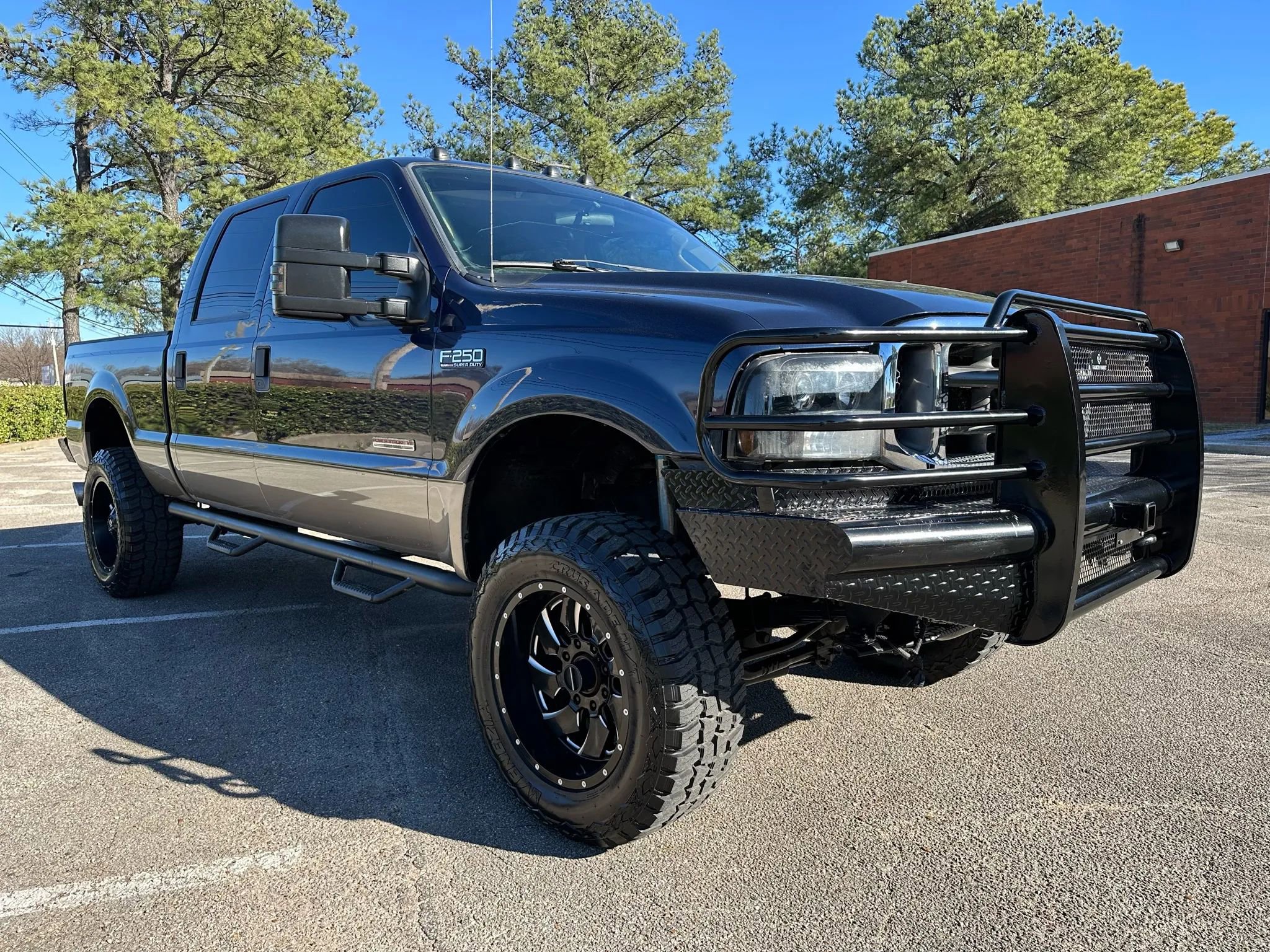 Used 2004 Ford F250 Lariat image 7