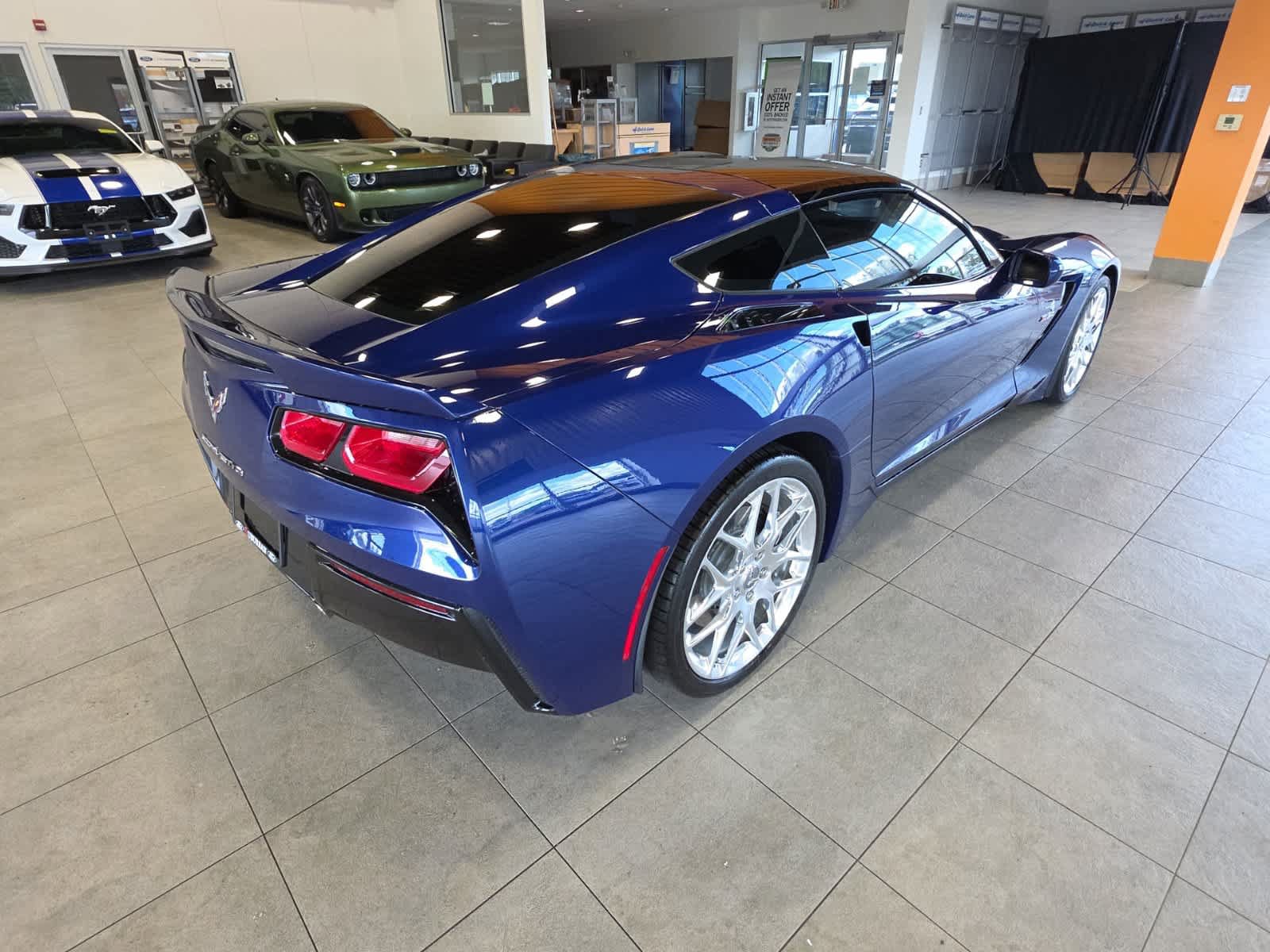 Used 2019 Chevrolet Corvette Stingray Coupe w/ 2LT Preferred Equipment Group RWD image 7