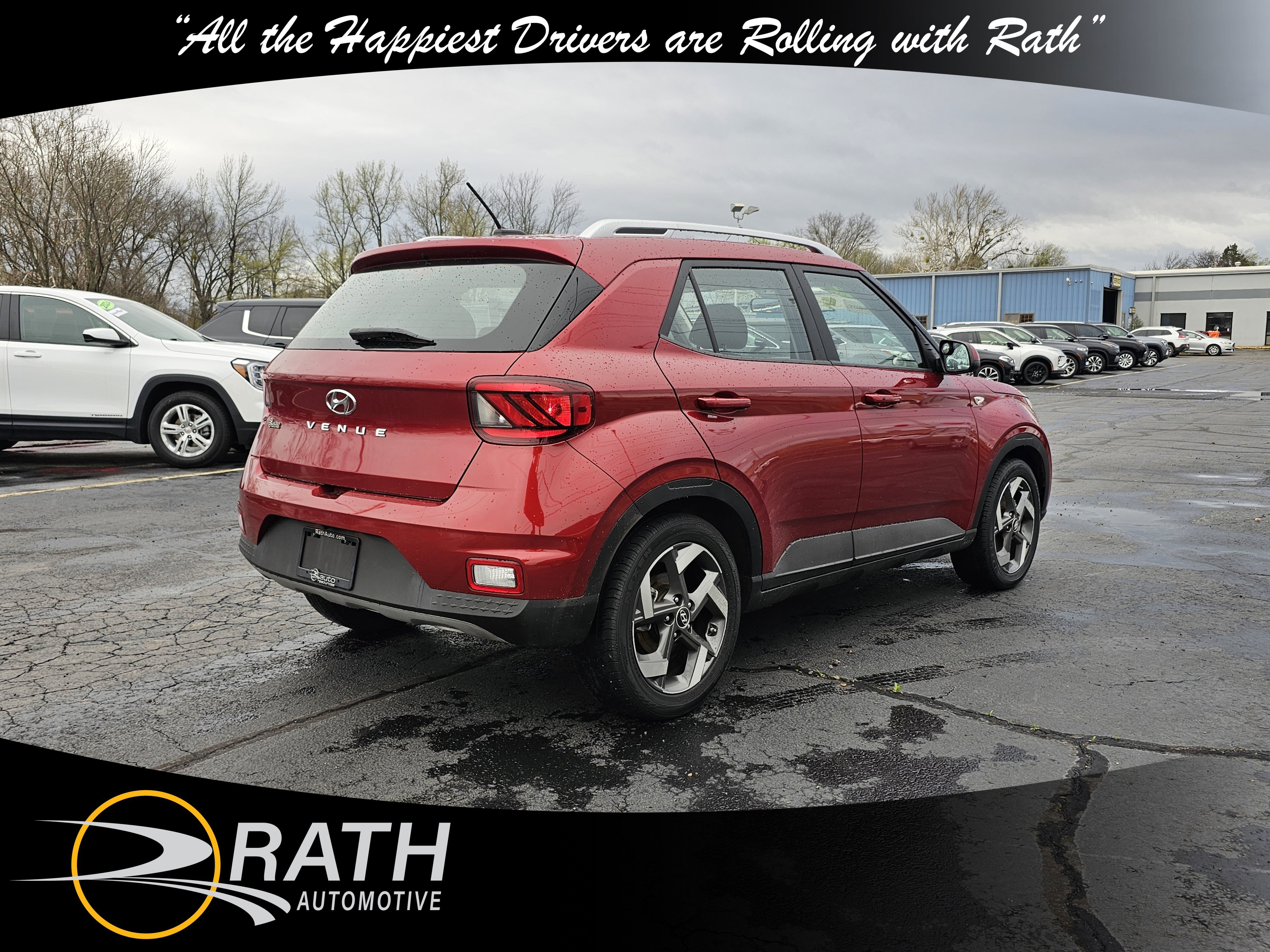 Used 2024 Hyundai Venue SEL image 6