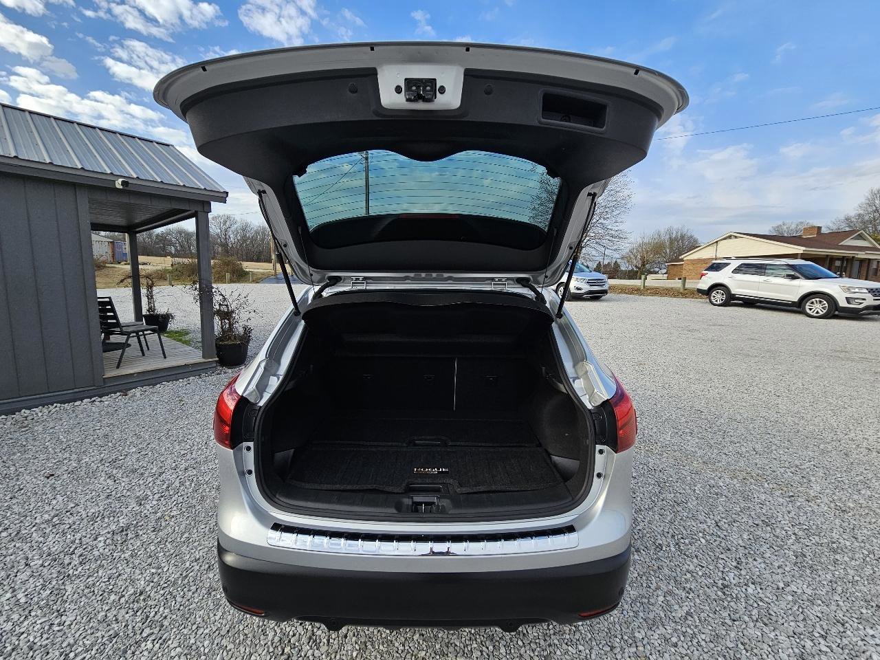 Used 2019 Nissan Rogue Sport SL w/ Premium Package image 22