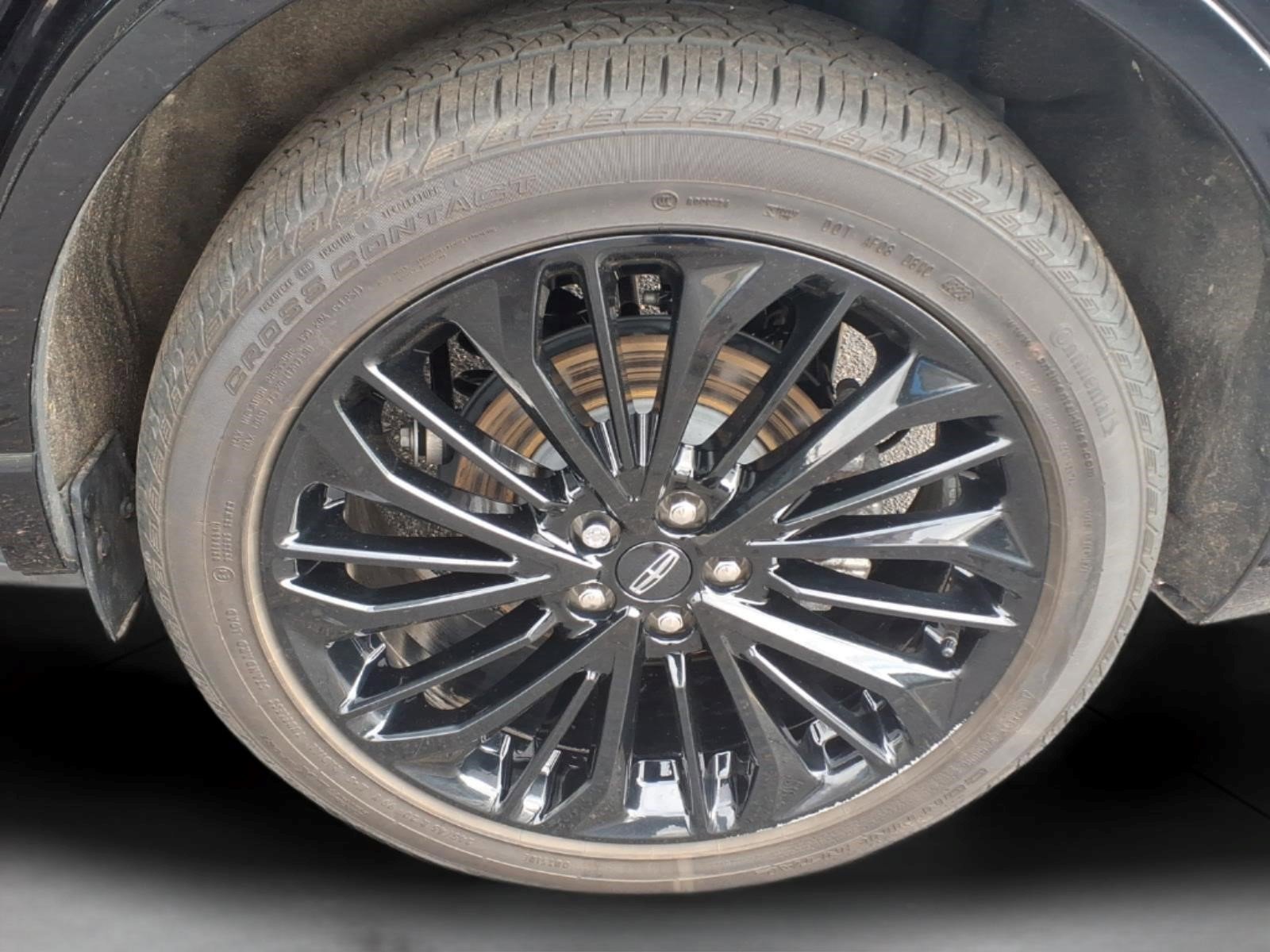 Used 2024 Lincoln Corsair AWD w/ Equipment Group 101A image 16
