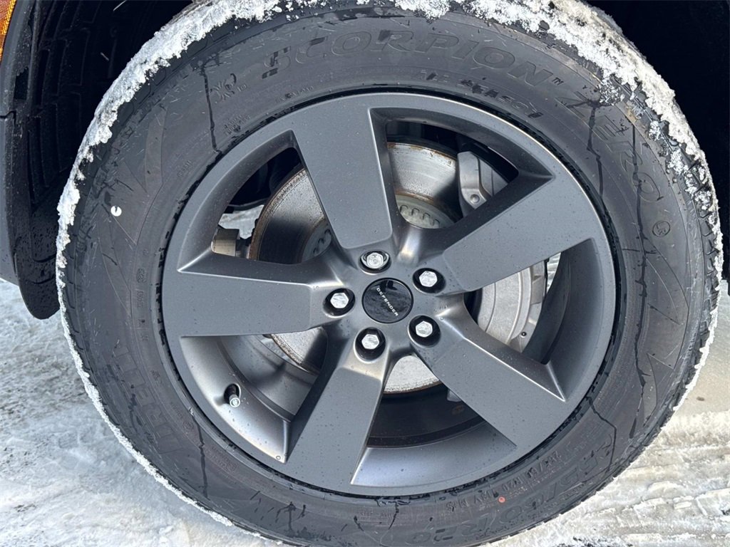 New 2026 Land Rover Defender 110 S image 11